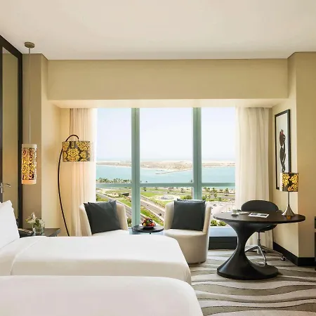 Sofitel Abu Dhabi Corniche Hotel Exterior foto Deluxe Room