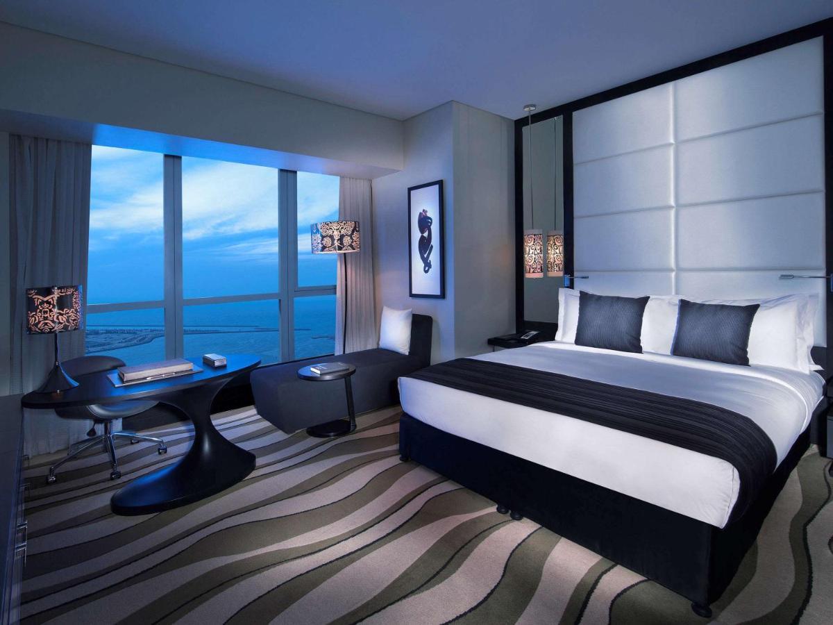 Sofitel Corniche Hotel