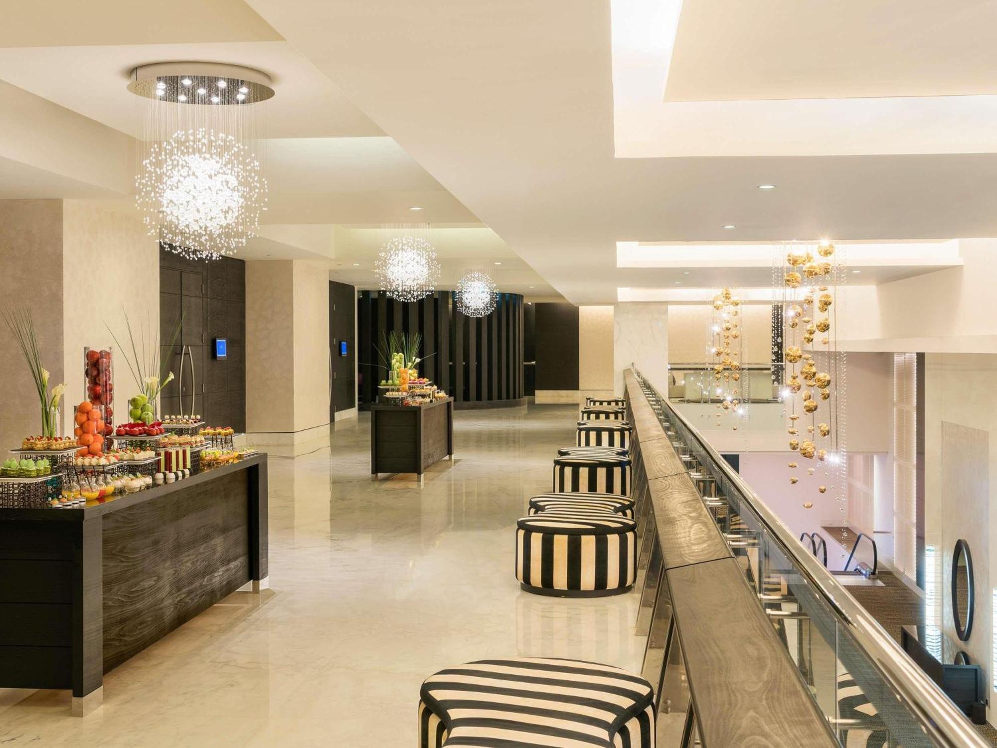 Sofitel Corniche 5* Abu Dhabi