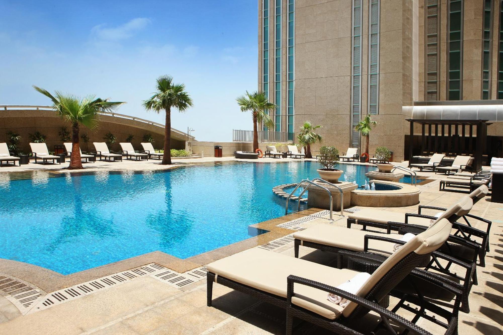 Sofitel Corniche Abu Dhabi